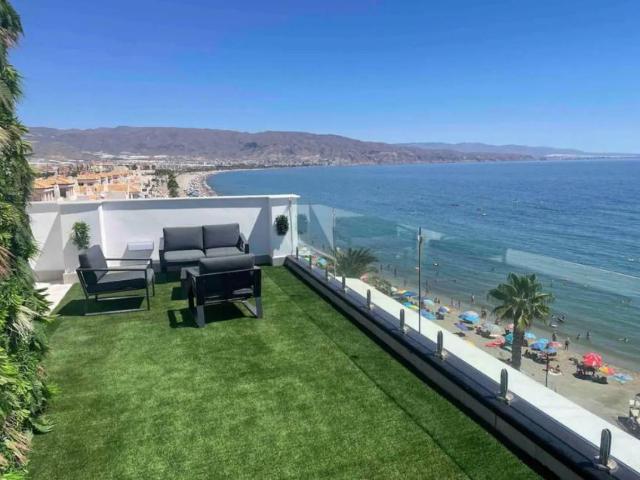 Apartamento en alquiler en Roquetas De Mar