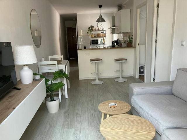 Apartamento en alquiler en Santa Coloma De Gramenet, Fondo