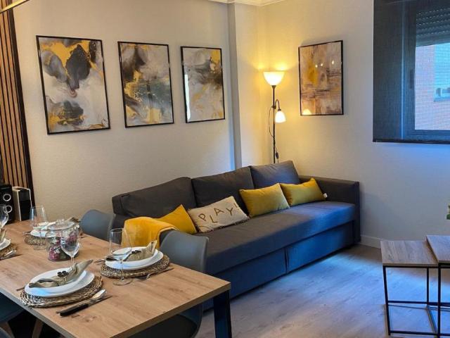 Apartamento en alquiler en Valdelagua, Santa Marta De Tormes