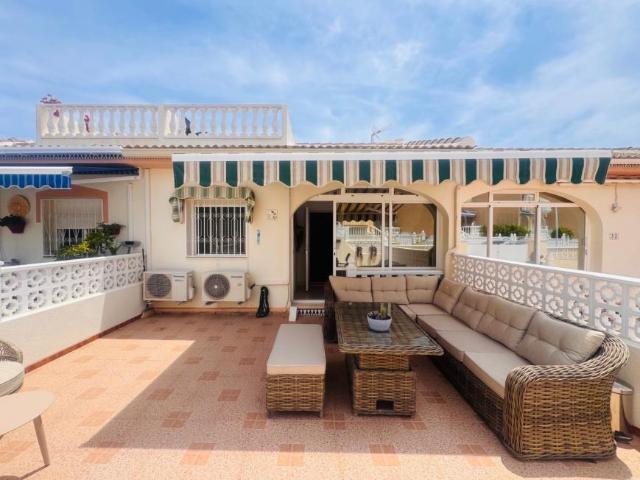 Bungalow en venta en Urbanización Doña Pepa, el Baix Segura / La Vega Baja
