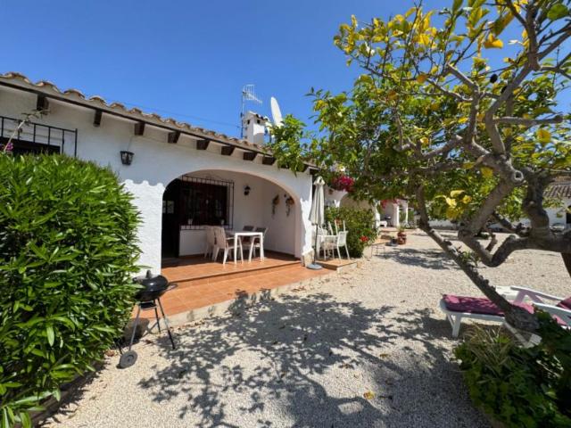 Bungalow en alquiler en Moraira, Teulada