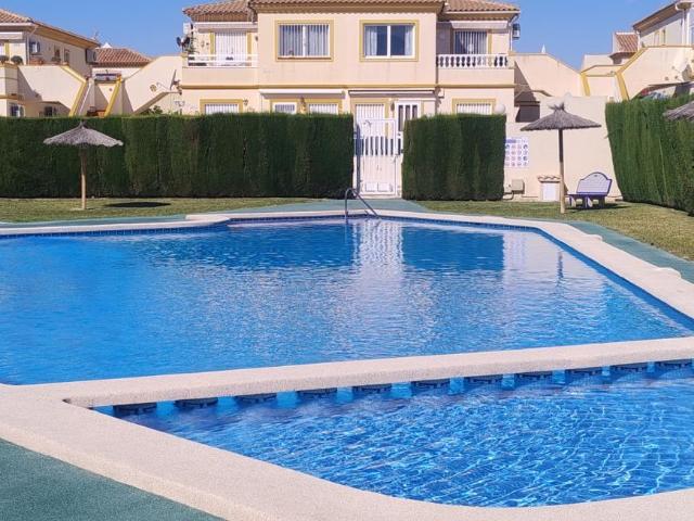 Bungalow en venta en Urbanización la Florida, el Baix Segura / La Vega Baja