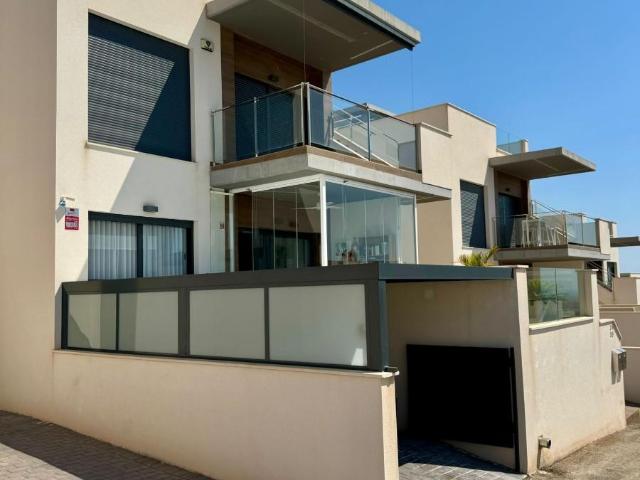 Bungalow en alquiler en San Miguel De Salinas