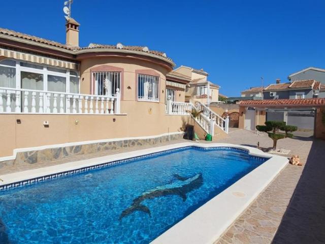Casa en venta en Diputació, l'Alacantí