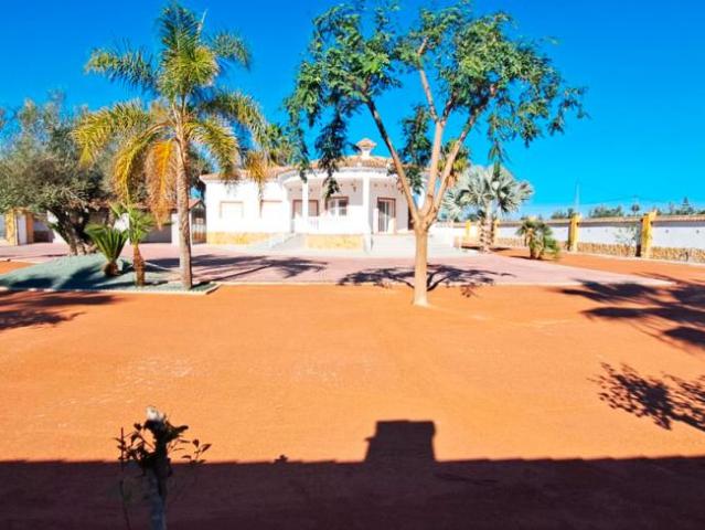 Casa en venta en el Baix Segura / La Vega Baja, Valencia