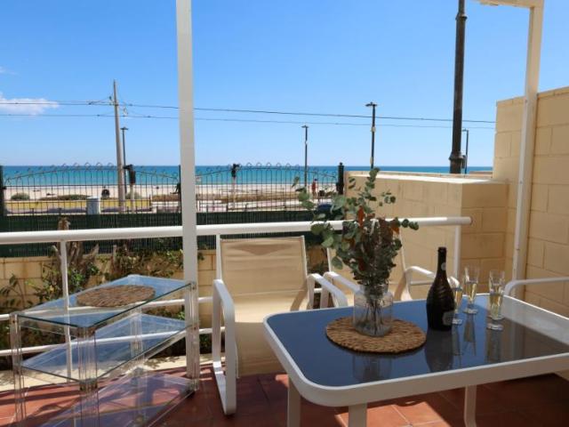 Casa en alquiler en Platja de Mutxavista, l'Alacantí