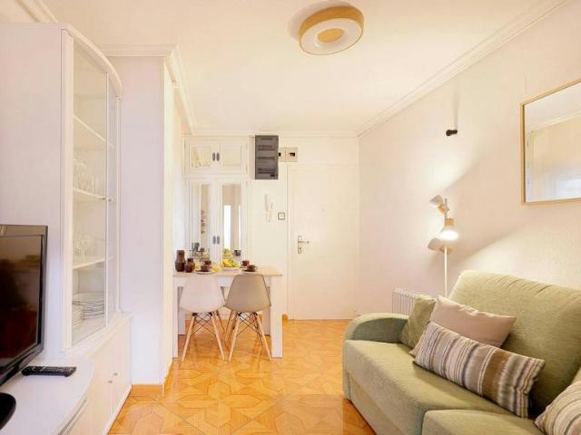 Casa en alquiler en Los Campos, Gijón