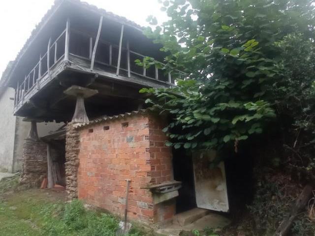 Casa en venta en Pravia, Asturias