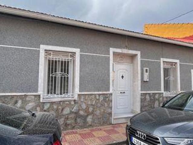 Casa en venta en Jacarilla