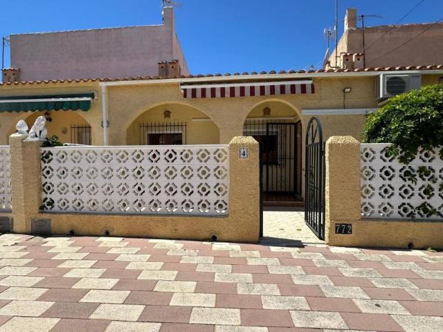 Casa en venta en Urbanización La Marina-El Oasis, el Baix Segura / La Vega Baja