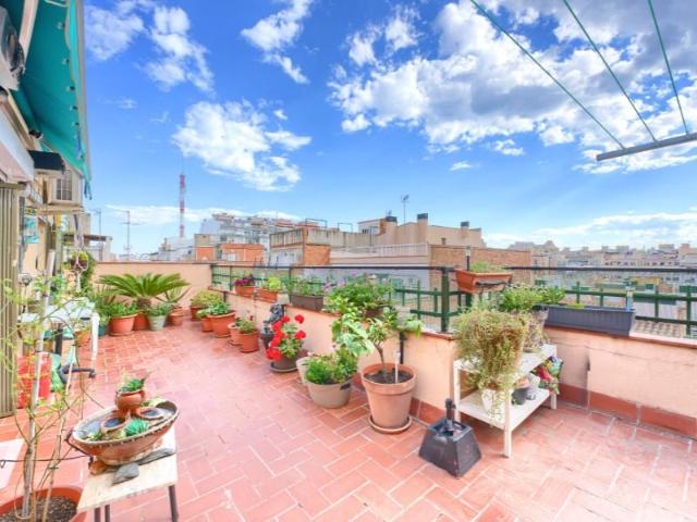 Casa en venta en L'hospitalet De Llobregat