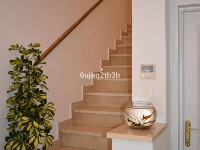 Casa en venta en Nueva Andalucía, Costa del Sol Occidental