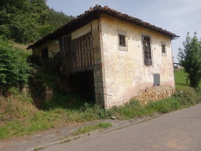 Casa en venta en Pravia, Umedas