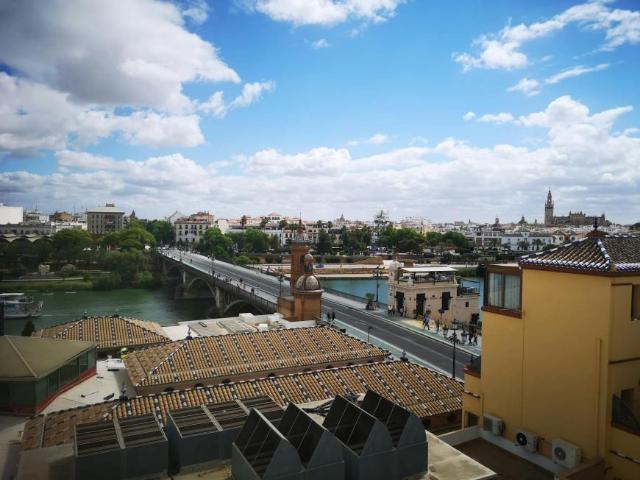 Casa en alquiler en Sevilla, Triana Casco Antiguo