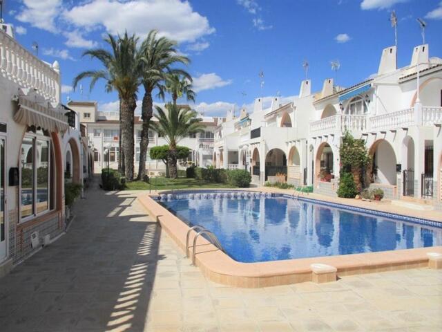 Casa en venta en Helechosa De Los Montes, Badajoz
