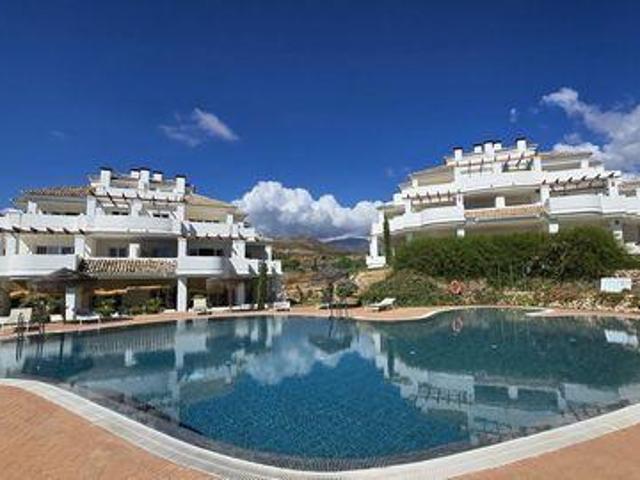 Apartamento en venta en Nueva Andalucía, Costa del Sol Occidental
