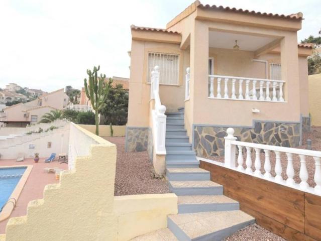 Chalet en venta en Urbanización Doña Pepa, el Baix Segura / La Vega Baja
