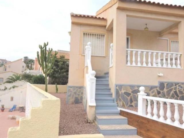 Chalet en venta en Urbanización Doña Pepa, el Baix Segura / La Vega Baja