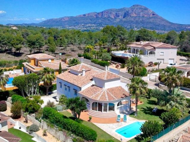 Chalet en venta en Tesoro Park, la Marina Alta