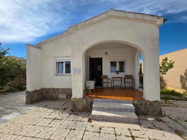 Chalet en alquiler en Urbanización La Marina-El Oasis, el Baix Segura / La Vega Baja