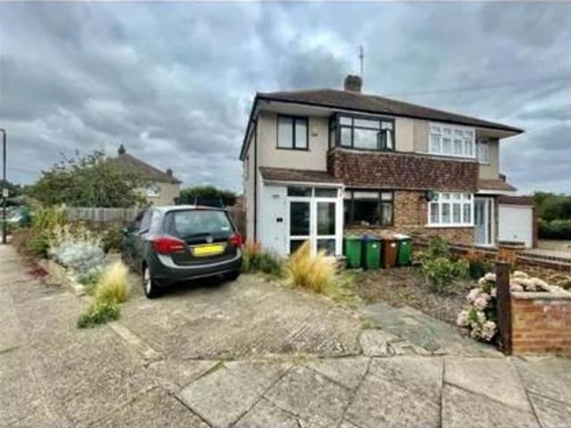 House for rent in Barnehurst, Greater London