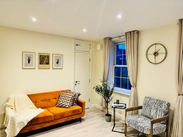 Apartment for rent in Camberwell, Greater London