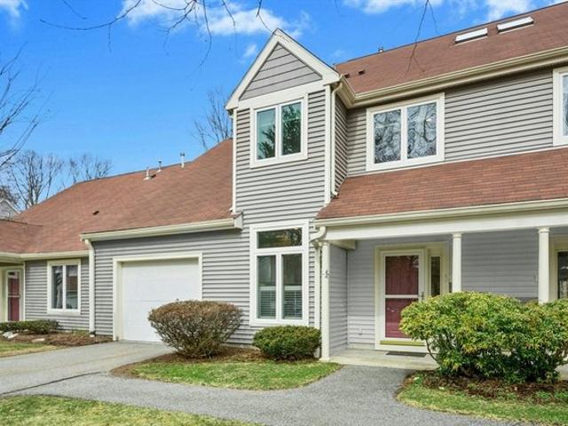 Condo for sale in Woburn, Massachusetts