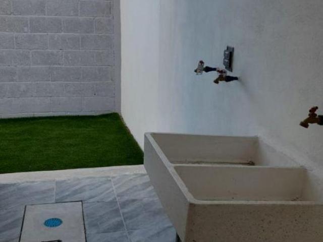 Dúplex en venta en condominio cerrado con amenidades en el fracc. La cantera