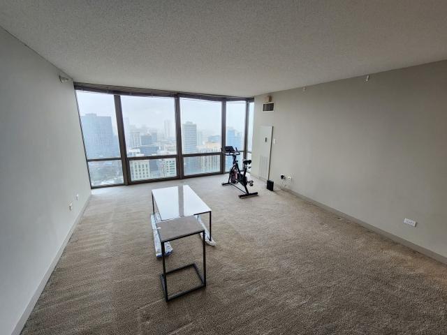 Property for rent in Chicago Park, Illinois