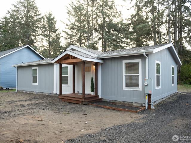 House for sale in Shelton, Washington
