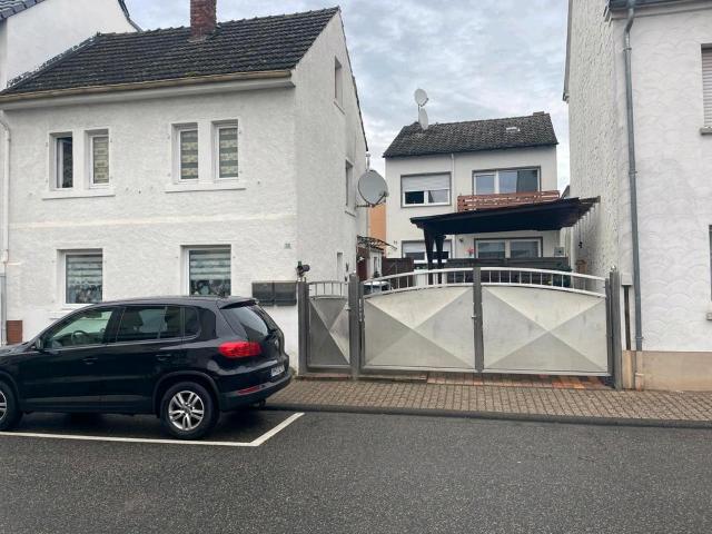 Haus kaufen in Urmitz, Rheinland-Pfalz