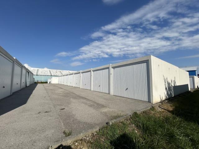 Garage kaufen in Hörsching, Oberösterreich