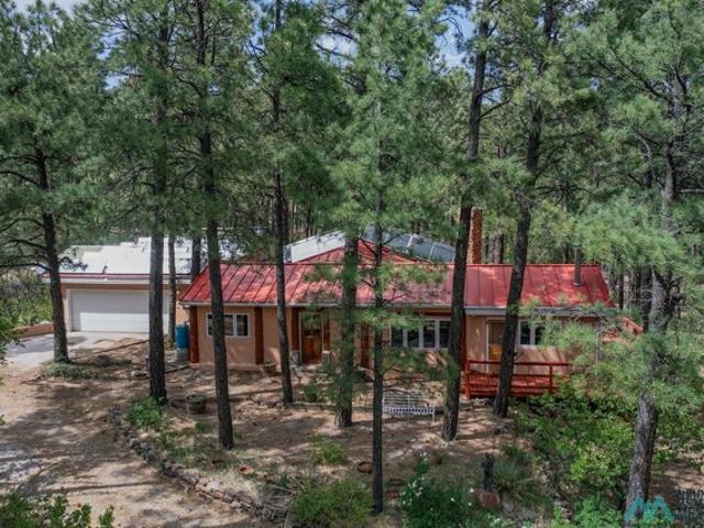 House for sale in New Mexico