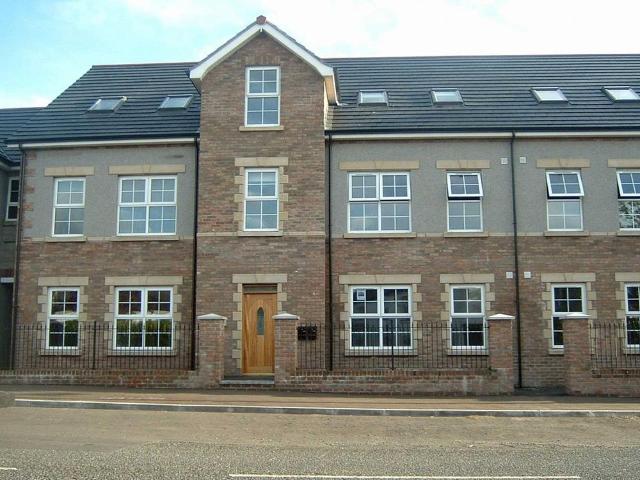 Apartment to rent in Straid