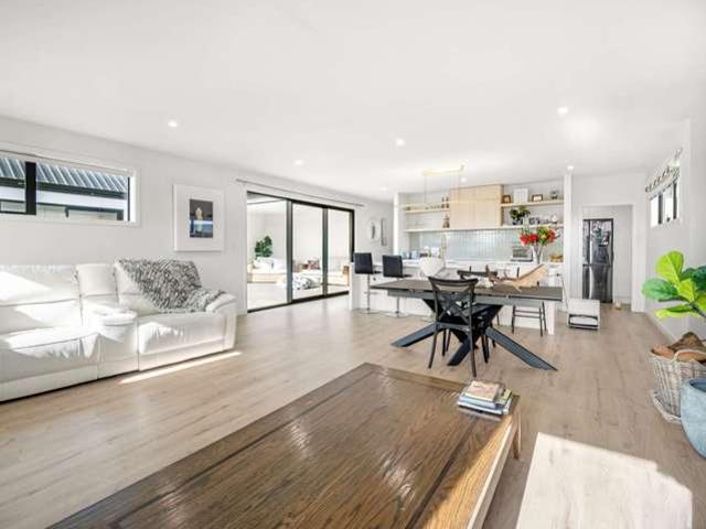 House for sale in Huntingdon, Canterbury