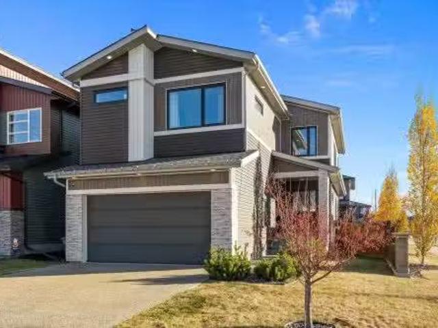 House for sale in Spruce Grove, Alberta