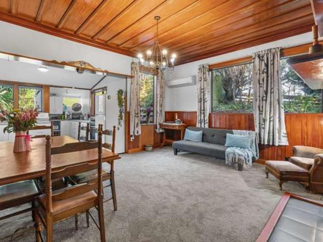 House for sale in Otakou