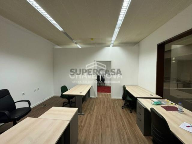 Escritório venda em Porto, Lordelo Do Ouro