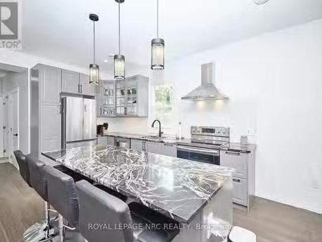 House for sale in Niagara, Ontario