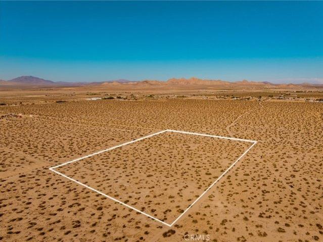 Land for sale in Lucerne Valley, California