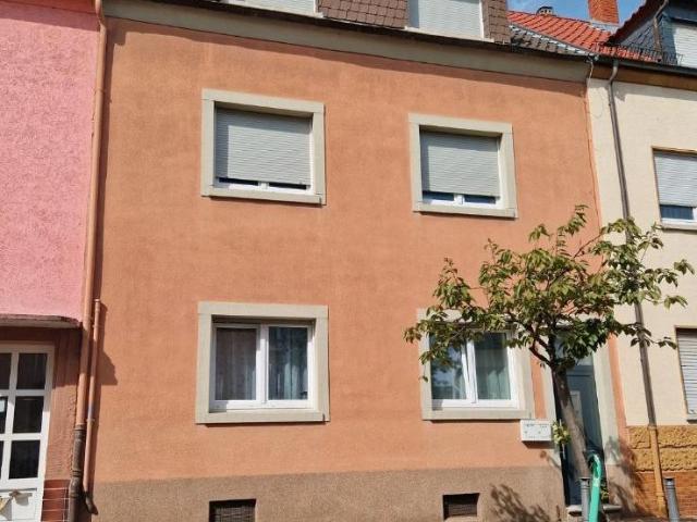 Haus kaufen in Ludwigshafen-Mundenheim, Ludwigshafen