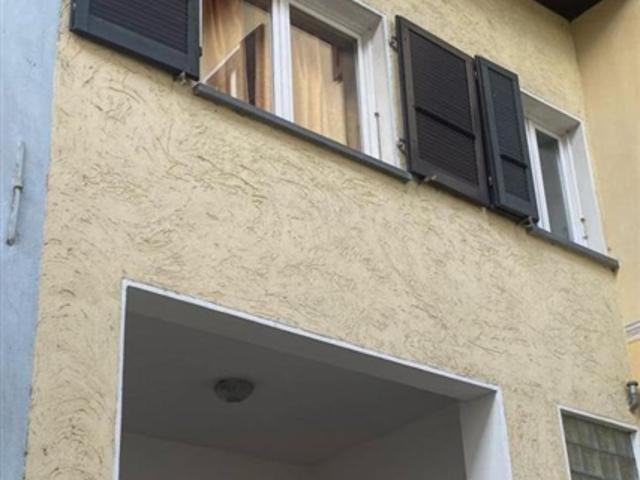 Einfamilienhaus kaufen in Gerra, Gambarogno, Tessin