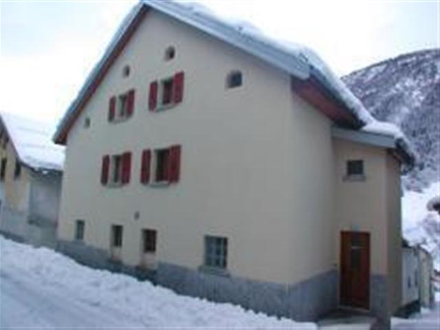 Einfamilienhaus kaufen in Airolo, Tessin