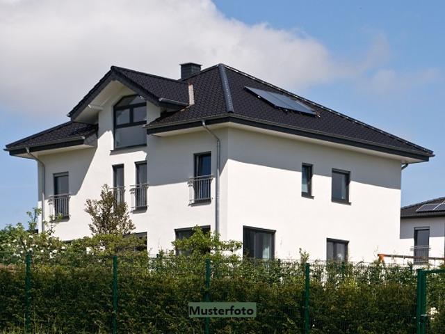 Haus kaufen in Lederhose