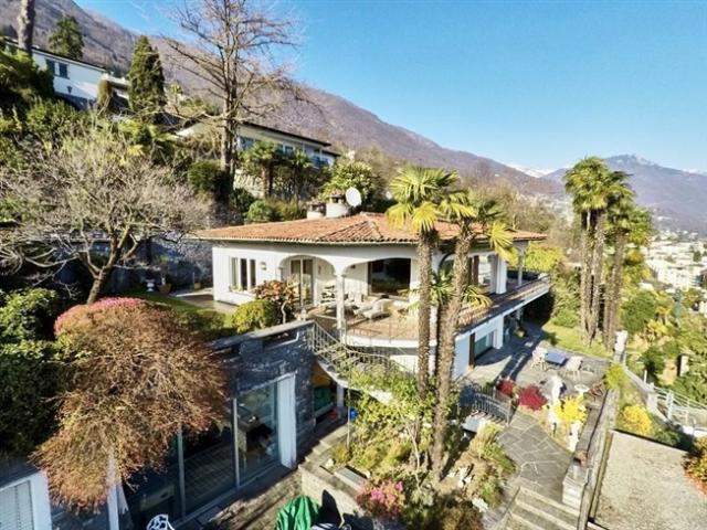 Einfamilienhaus kaufen in Locarno, Tessin