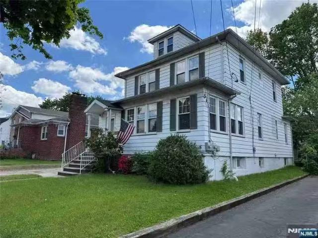 House for rent in Passaic