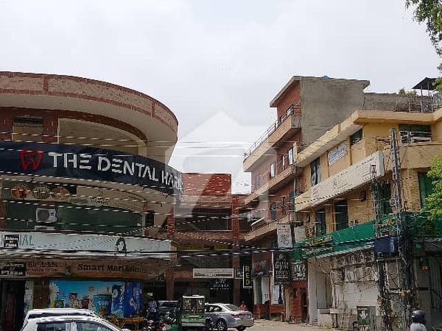 Commercial for rent in Lahore Cantt, Islamabad Capital Territory
