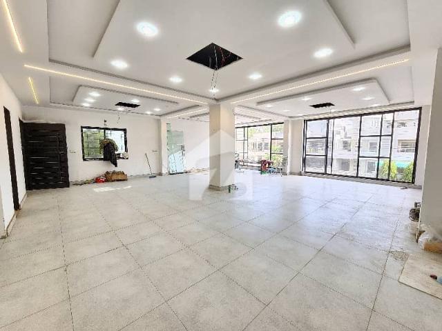 Office for rent in Rawalpindi, Islamabad Capital Territory