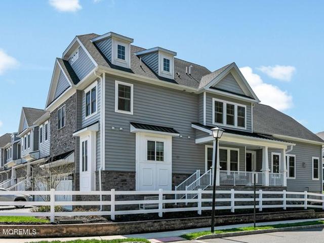 Townhouse for sale in Monmouth, New Jersey