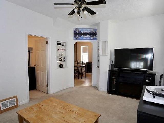 House for rent in East St. Paul, Manitoba